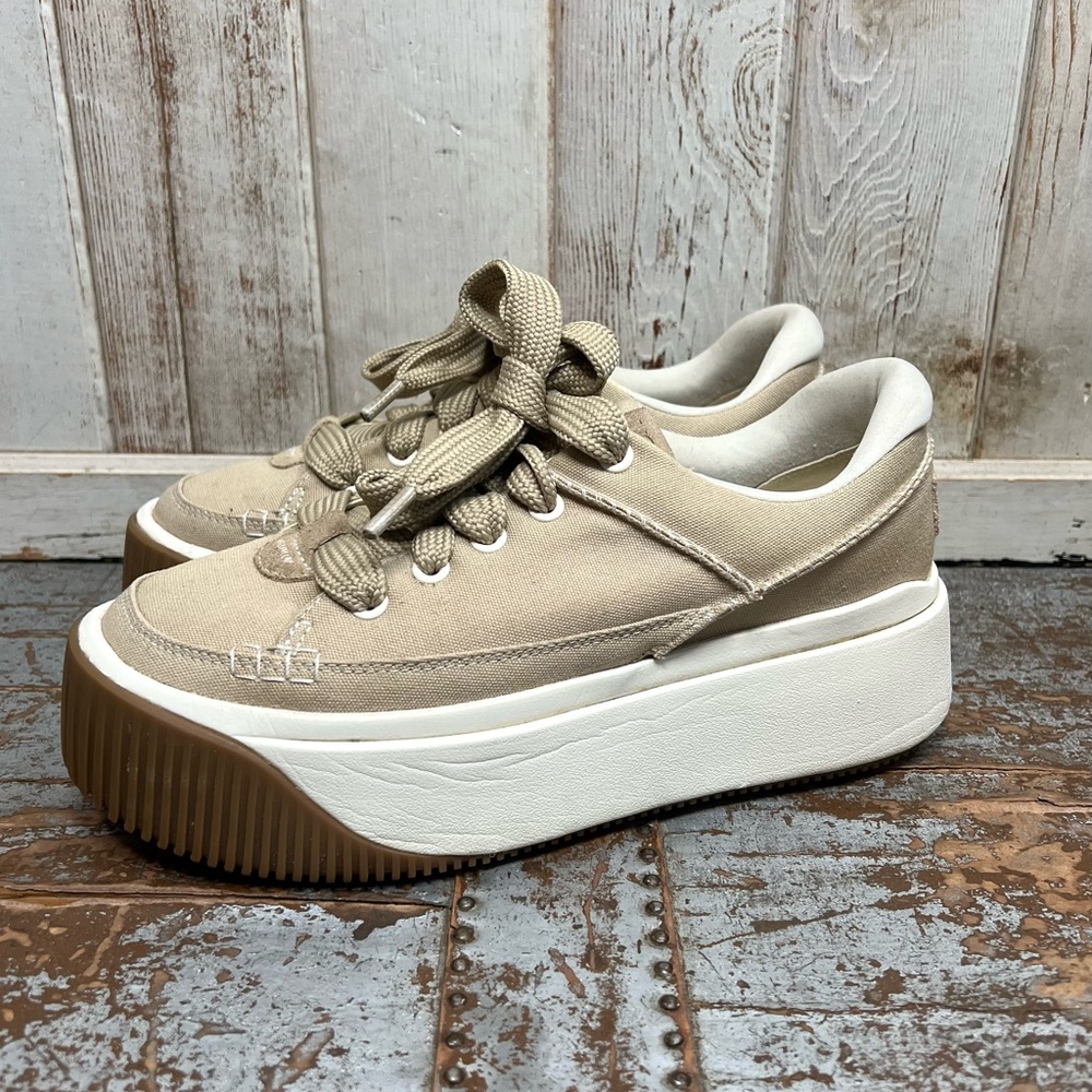 UGG EZ-Duzzit Essential Lace Up Platform Sneakers